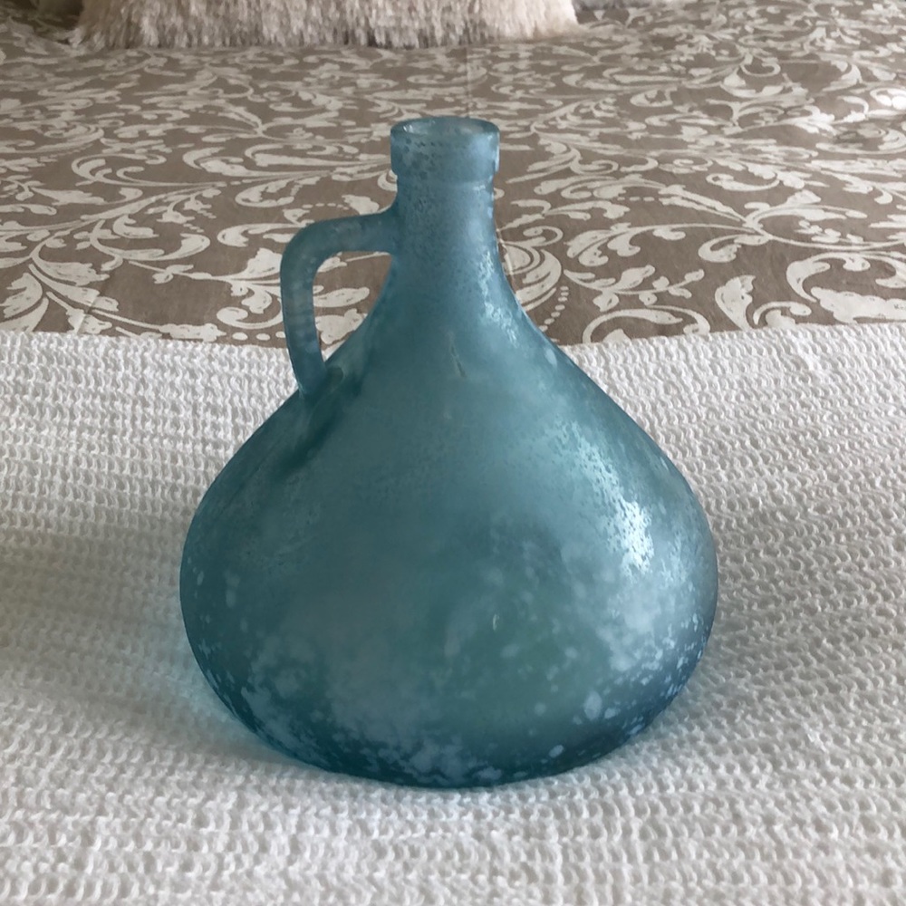 New Pier 1 frosted vase